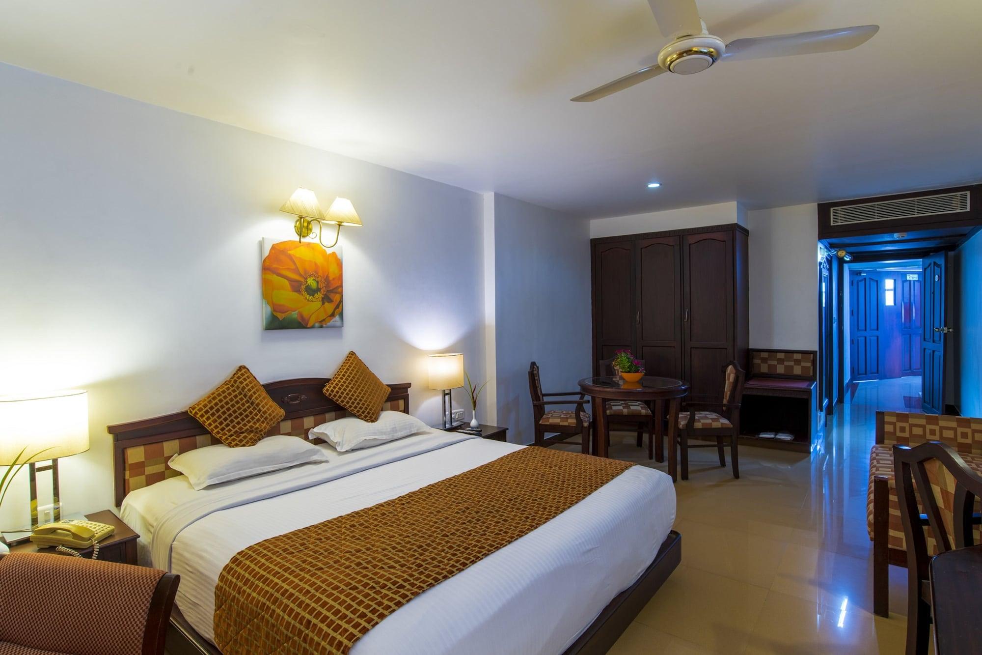 Golf View Hotels & Suites Nedumbassery Zewnętrze zdjęcie